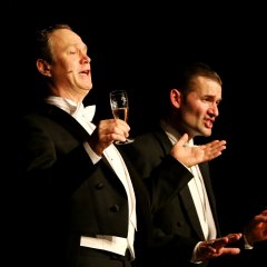 Florian Brauer und Urban Beyer als "Kasseler Herrenkonfekt".