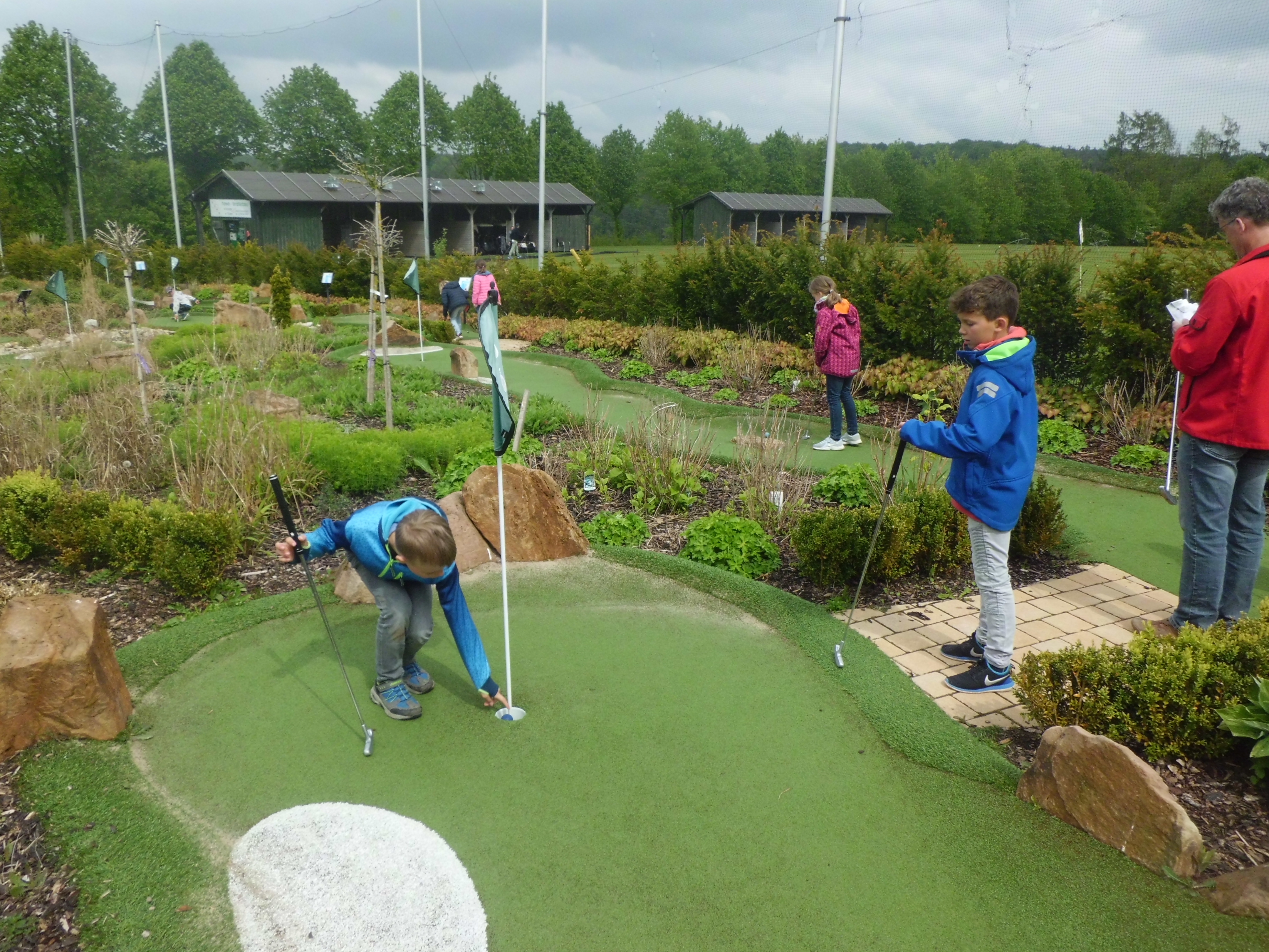 Die Finalistinnen und Finalisten hatten viel Spaß auf den abwechslungsreichen Bahnen.