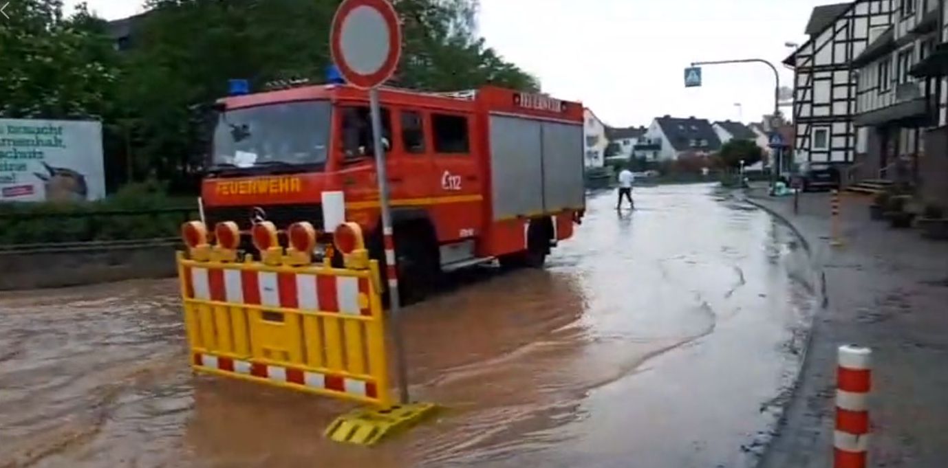 Die Ochshäuser Straße ist in Richtung Kassel gesperrt.