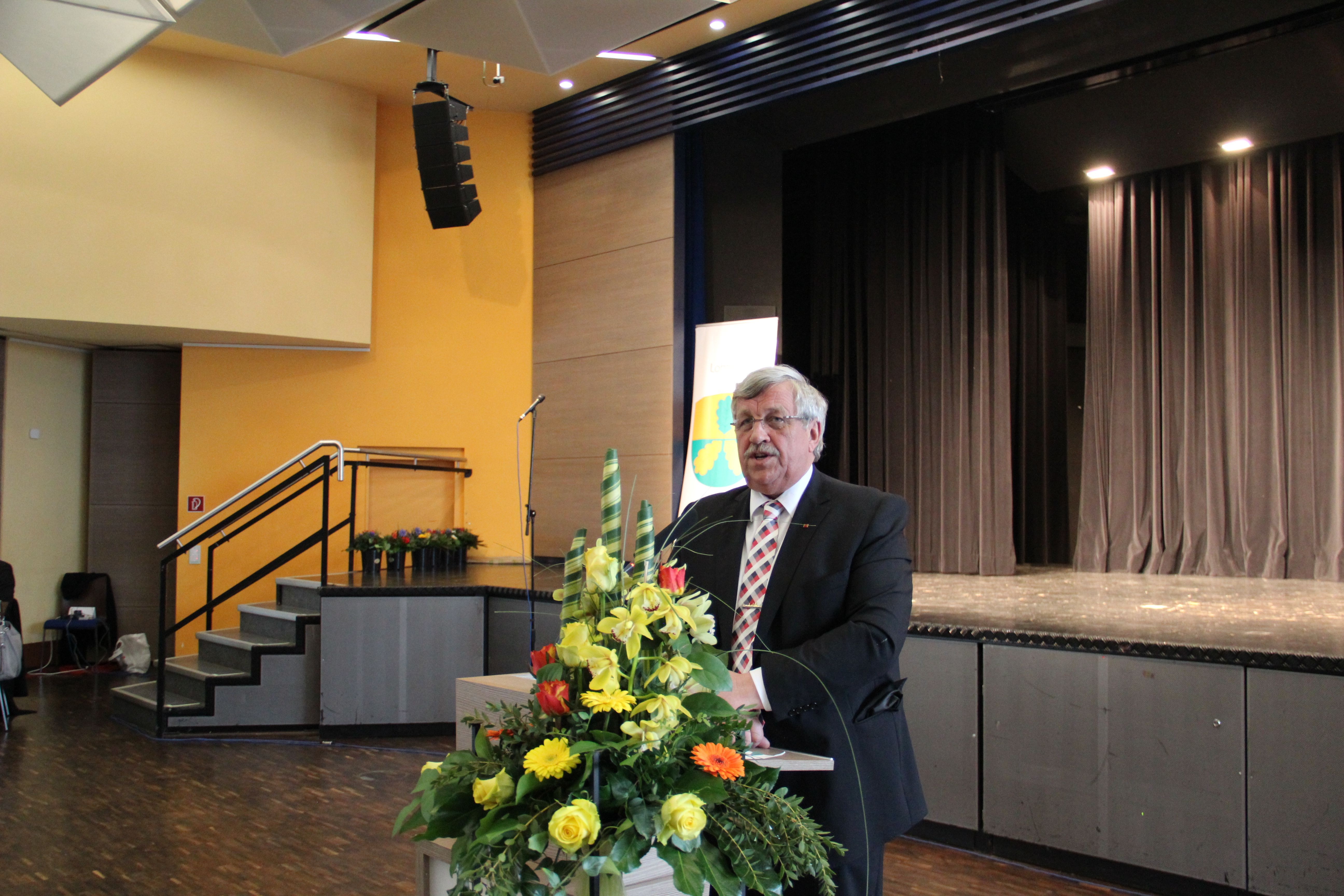 Dr. Walter Lübcke beim Neujahrsempfang der Gemeinde Lohfelden im Januar 2015.