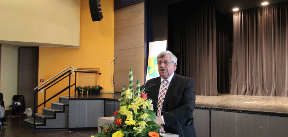 Dr. Walter Lübcke beim Neujahrsempfang der Gemeinde Lohfelden im Januar 2015.