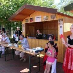 Die Hütte des Ausländerbeirats war gut besucht.
