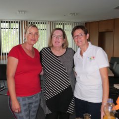Um die Versorgung der Gäste kümmerten sich Jutta Götz-Neidhart, Karin Schnell und Roselinde Simon.