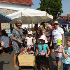 Pfarrerin Kerstin Grenzebach unterwegs mit „1000 guten Taten“.