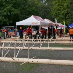 Blick in den Parcours auf dem Festplatz „Unter den Eichen“ in Vollmarshausen.