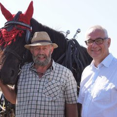 Bürgermeister Uwe Jäger (r.) mit Götz Döring.