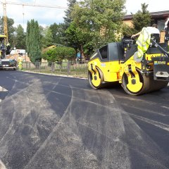 Der Wirtschaftsweg wird asphaltiert.