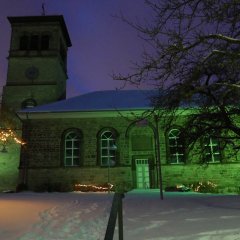 Die Kirche Vollmarshausen erstrahlte ebenfalls in grünem Licht.