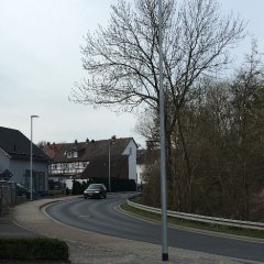Die Sanierungs- und Erneuerungsarbeiten der Straßenbeleuchtung in den Ortsteilen Ochshausen und Crumbach sind abgeschlossen.