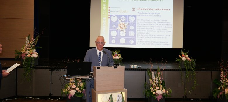 Bürgermeister Uwe Jäger bei seiner Ansprache.