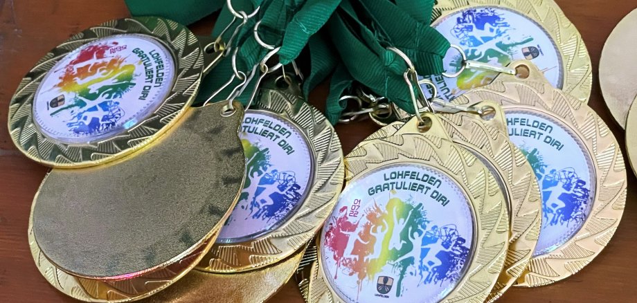 Allen Sportlerinnen und Sportlern der vergangenen Saisons 2020 bis 2022 sagt die Gemeinde Lohfelden: Herzlichen Glückwunsch zu den hervorragenden sportlichen Erfolgen! 