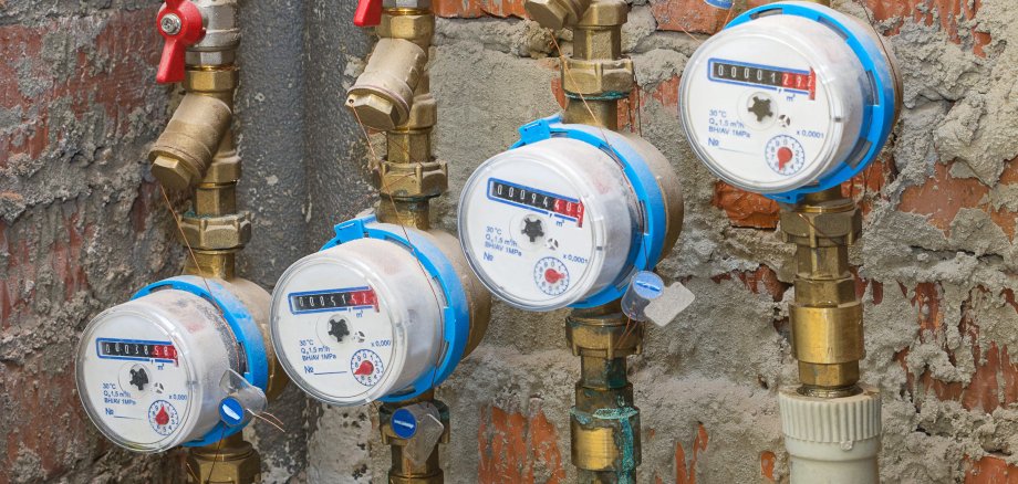 Die Gemeindewerke der Gemeinde Lohfelden sind verpflichtet, nach dem Eichgesetz turnusmäßig die Wasserzähler alle sechs Jahre auszuwechseln. 