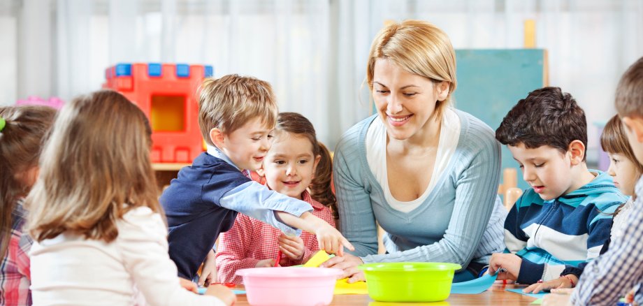 Satzungsänderung Satzung über die Erhebung von Kostenbeiträgen für die Inanspruchnahme der Tageseinrichtungen für Kinder in der Gemeinde Lohfelden (Gebührensatzung)  