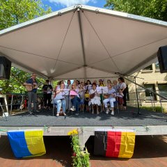 „Saltukulele“ begleitete den Auftritt des ukrainisch-deutschen Chors.