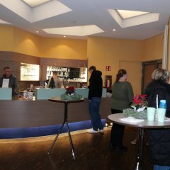 FEZ-Team und Jugendpflege boten Kaffee & Kuchen im Bürgerhaus an.
