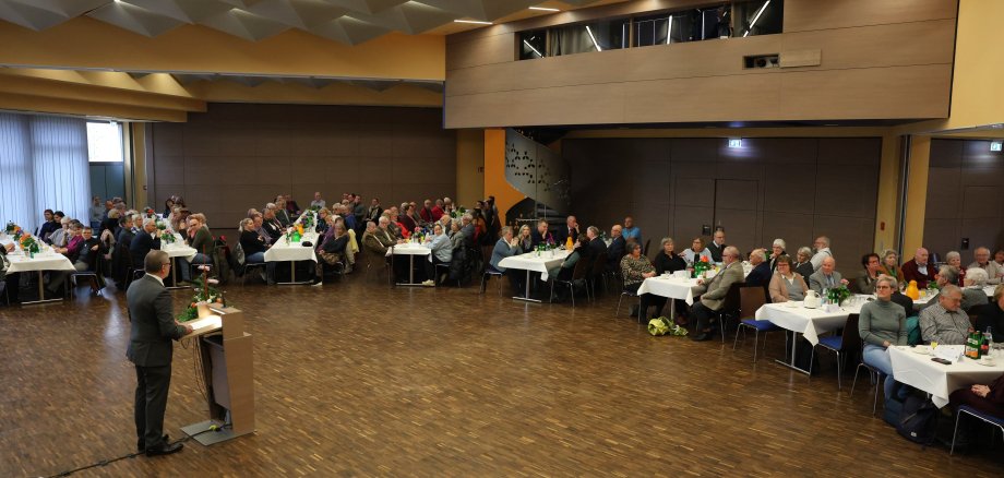 Am 14. Januar fand der Neujahresempfang der Gemeinde Lohfelden mit 220 Gästen im Bürgerhaus statt.