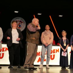 Der Vorsitzende des Seniorenbeirates (M.) hieß die Gäste mit (v.l.n.r.) Vorsitzendem der Gemeindevertretung, Norbert Thiele, stellvertretender Vorsitzenden des Seniorenbeirates, Karin Schnell, Beigeordneter Silvia Eckel und Seniorenbeauftragter, Katharina Schaub, herzlich willkommen.