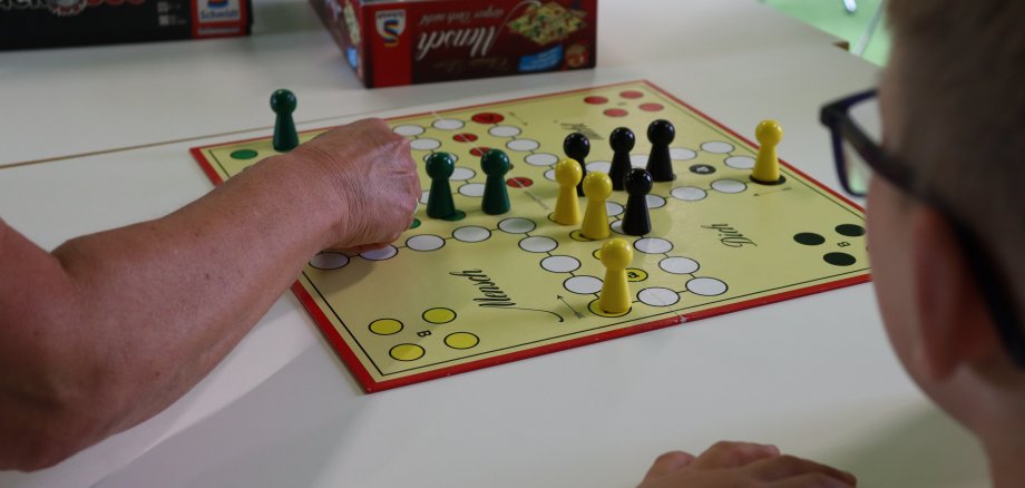 Neben den klassischen Brett- und Kartenspielen konnten die Gäste auch Retro-Spiele ausprobieren.
