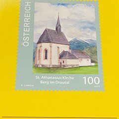 Die Sondermarke „St. Athanasius Kirche, Berg im Drautal“.