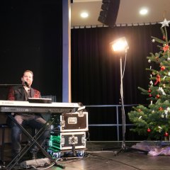 Alleinunterhalter Kevin Müller sorgte für die musikalische Umrahmung des Nachmittages.