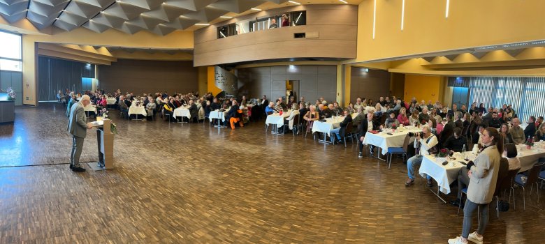 Rund 230 Gäste waren der Einladung zum Neujahrsempfang der Gemeinde Lohfelden gefolgt.