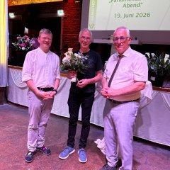 Olaf Köhne erhielt die Ehrenbezeichnung „Ehrenbeigeordneten“.