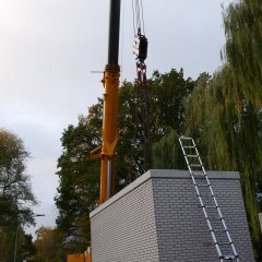 Container am Haken.