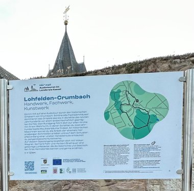 Blick Schild "Audiowalk" Lohfelden-Crumbach