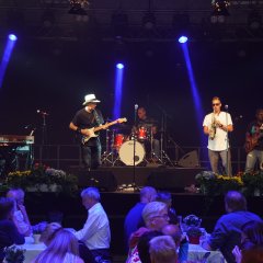 Stolle & Band am 04.07. im Festzelt "Unter den Eichen" im Rahmen der 1000-Jahr-Feier Vollmarshausen.